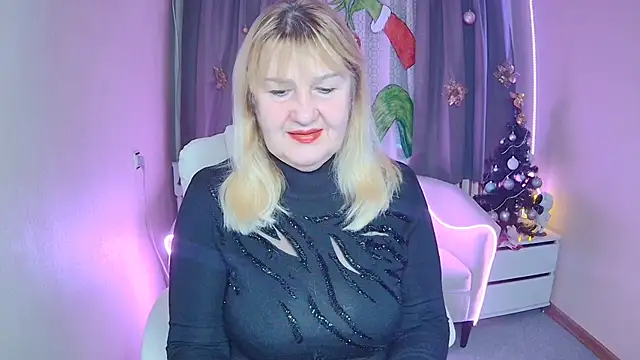 EmmaEllison online show from 11/28/25, 07:00