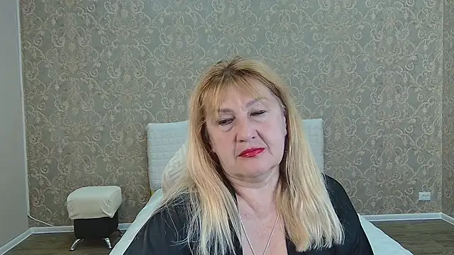 EmmaEllison online show from 07/25/26, 06:11