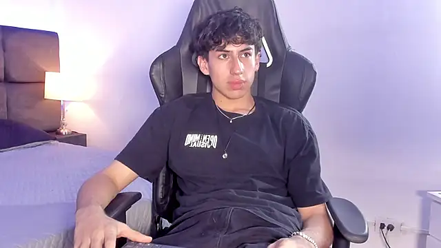 Aaron Spencer13 online show from 10/08/25, 06:05