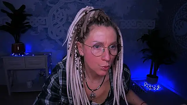 UmaSpace online show from 05/06/26, 04:52