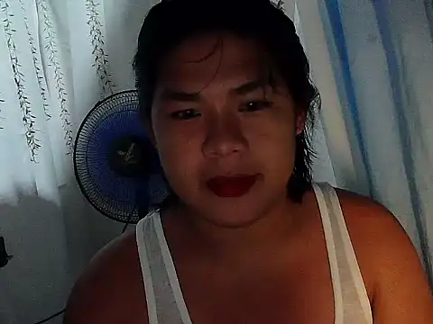 Snapshot of Huntrix2025 chatting on 11/21/25, 09:19 Huntrix2025 online show from 11/21/25, 09:19