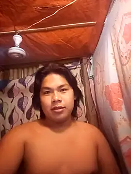 Snapshot of Huntrix2025 chatting on 11/22/25, 03:33 Huntrix2025 online show from 11/22/25, 03:33