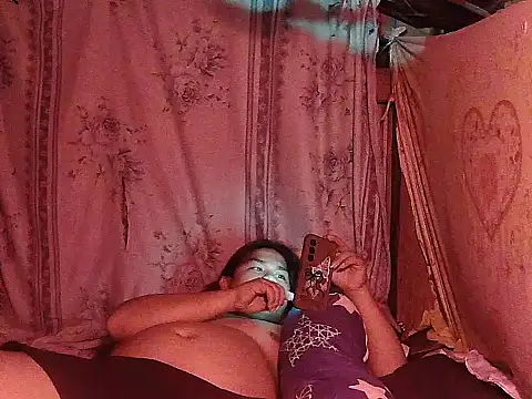 Huntrix2025 online show from 06/12/26, 02:05