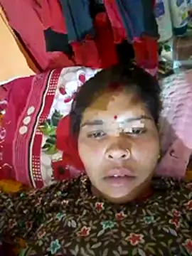 Snapshot of Sort_xr12 chatting on 11/13/25, 05:45 Sort xr12 online show from 11/13/25, 05:45