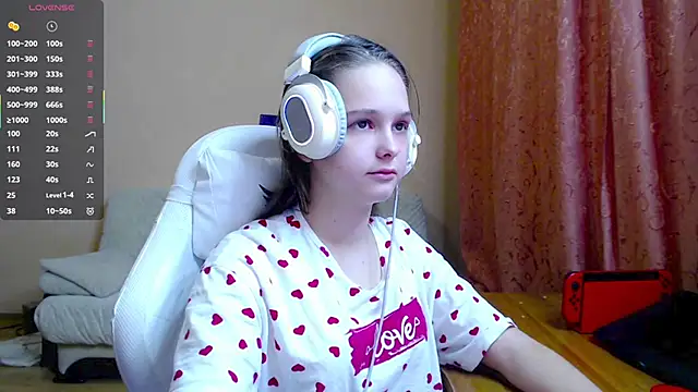 SharybbFace online show from 11/01/25, 03:14