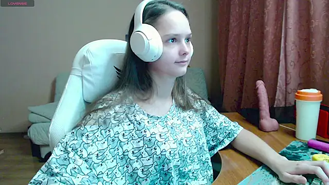 SharybbFace online show from 11/07/25, 03:12