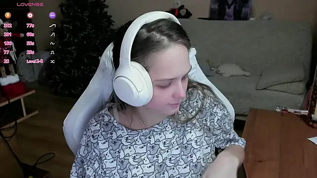 SharybbFace online show from 11/23/25, 03:12