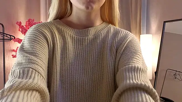 Flirty lee online show from 10/10/25, 02:05