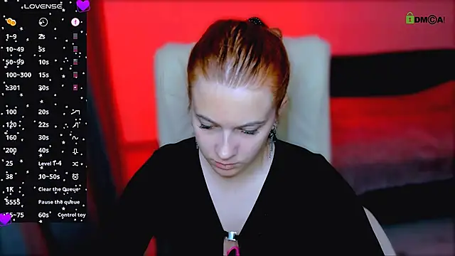 Snapshot of red__dizzy chatting on 10/10/25, 08:19 red dizzy online show from 10/10/25, 08:19