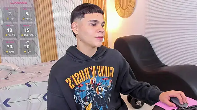 james jonnes online show from 10/01/25, 08:37