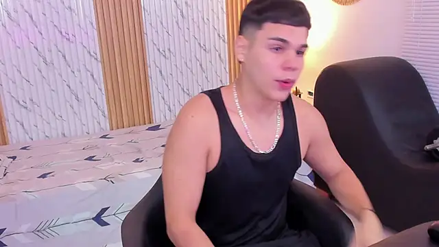 james jonnes online show from 10/22/25, 08:19