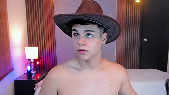 james jonnes online show from 10/26/25, 07:58