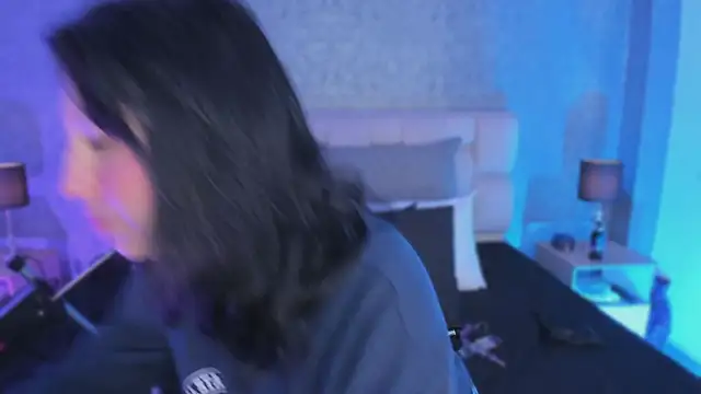 Snapshot of Jensen_hill chatting on 10/02/25, 11:39 Jensen hill online show from 10/02/25, 11:39