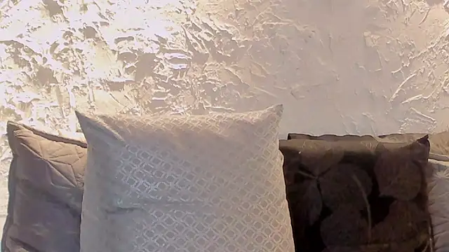 joselin rouse online show from 07/28/26, 04:39