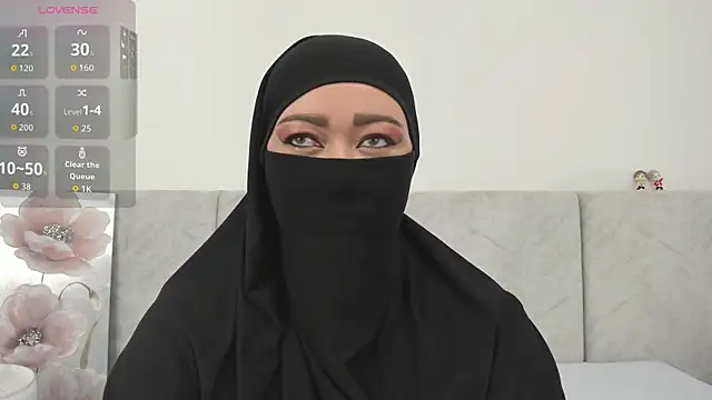 Snapshot of Jadiya_ chatting on 10/08/25, 12:03 Jadiya online show from 10/08/25, 12:03