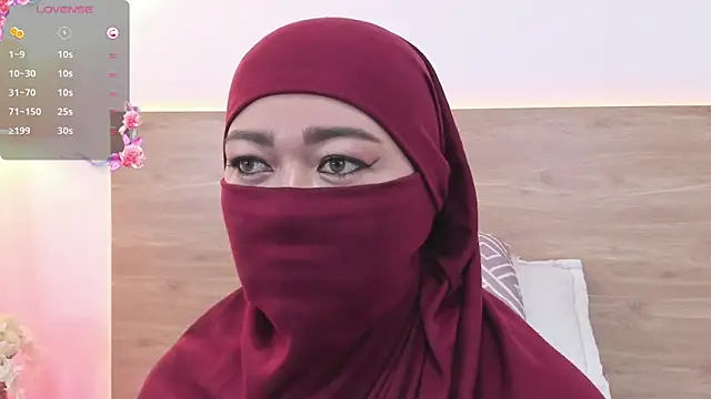 Snapshot of Jadiya_ chatting on 10/28/25, 11:58 Jadiya online show from 10/28/25, 11:58