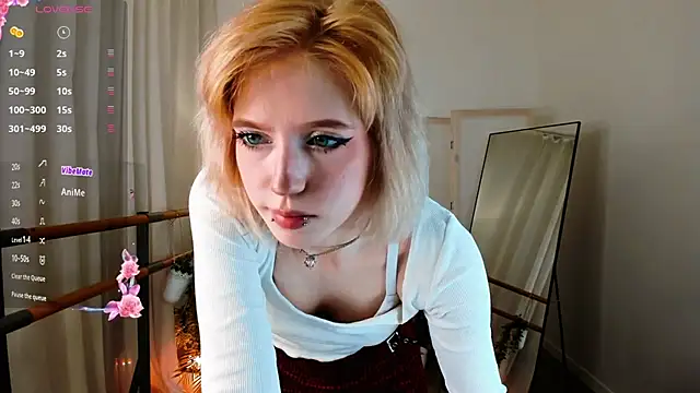 Snapshot of MorgyAsuna_ chatting on 11/29/25, 01:36 MorgyAsuna online show from 11/29/25, 01:36