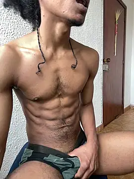 Snapshot of Sexyquerubin chatting on 03/27/26, 05:34 Sexyquerubin online show from 03/27/26, 05:34