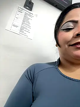 Snapshot of ROUSE_SINCLAIR chatting on 09/22/25, 07:05 ROUSE SINCLAIR online show from 09/22/25, 07:05