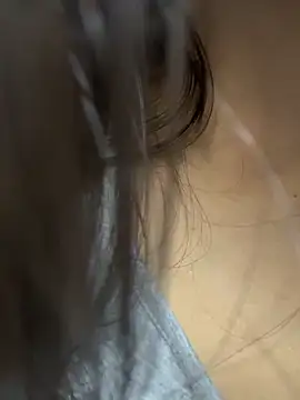 Snapshot of ROUSE_SINCLAIR chatting on 10/15/25, 07:14 ROUSE SINCLAIR online show from 10/15/25, 07:14