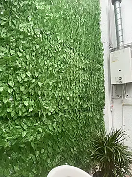 Snapshot of ROUSE_SINCLAIR chatting on 10/25/25, 07:30 ROUSE SINCLAIR online show from 10/25/25, 07:30