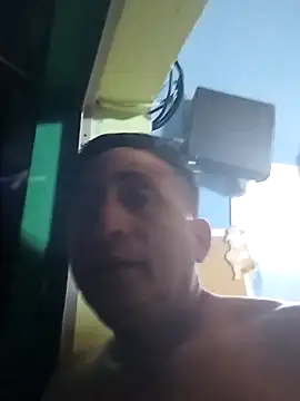 Snapshot of gabo_pajaso chatting on 10/03/25, 04:42 gabo pajaso online show from 10/03/25, 04:42