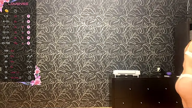 Snapshot of GemmaGunter chatting on 11/06/25, 08:10 GemmaGunter online show from 11/06/25, 08:10