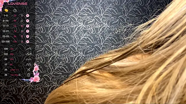 Snapshot of GemmaGunter chatting on 11/11/25, 08:09 GemmaGunter online show from 11/11/25, 08:09