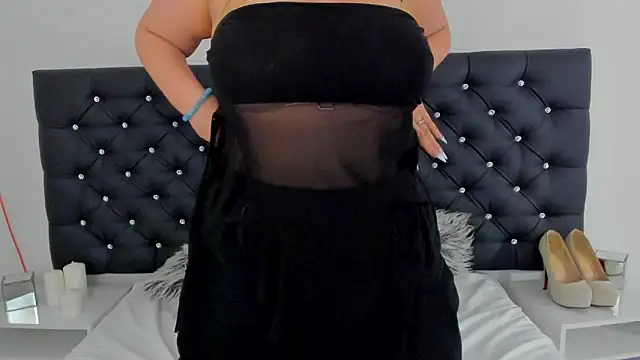 LunaWetPussy online show from 05/14/26, 04:03