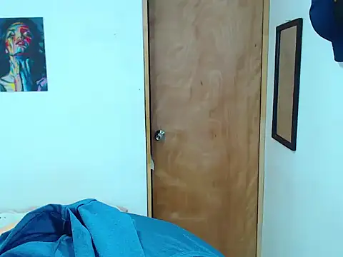 Snapshot of your_boy_hot chatting on 11/05/25, 12:54 your boy hot online show from 11/05/25, 12:54