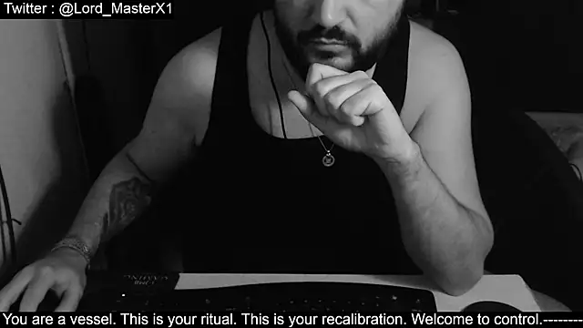 Snapshot of Lord_MasterX chatting on 10/04/25, 02:09 Lord MasterX online show from 10/04/25, 02:09