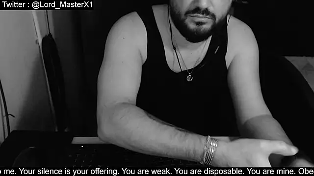 Snapshot of Lord_MasterX chatting on 10/20/25, 02:45 Lord MasterX online show from 10/20/25, 02:45
