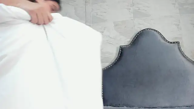 isabel 09 online show from 09/26/25, 02:54