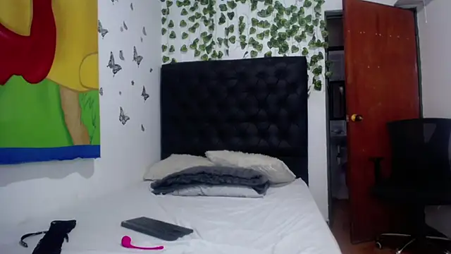 isabel 09 online show from 11/27/25, 03:03