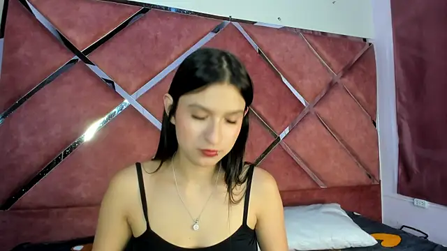 AggathaSanders  online show from 10/15/25, 02:11