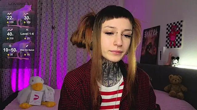 LilithPoison online show from 11/02/25, 08:33