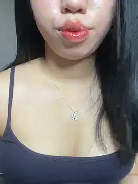 Rose-babyx online show from 05/17/26, 03:04