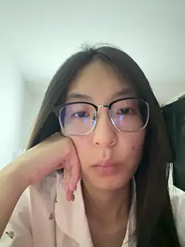 Snapshot of xiaobaimao6 chatting on 09/21/25, 06:20 xiaobaimao6 online show from 09/21/25, 06:20