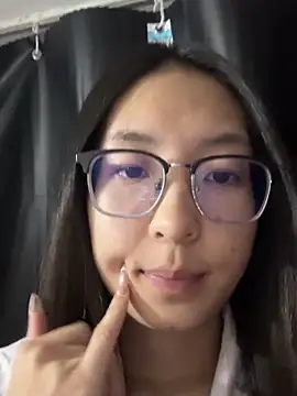 Snapshot of xiaobaimao6 chatting on 11/09/25, 03:32 xiaobaimao6 online show from 11/09/25, 03:32