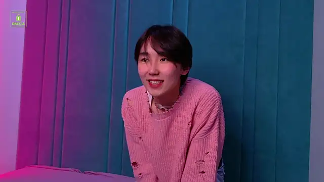 HeejinWang online show from 09/28/25, 08:14