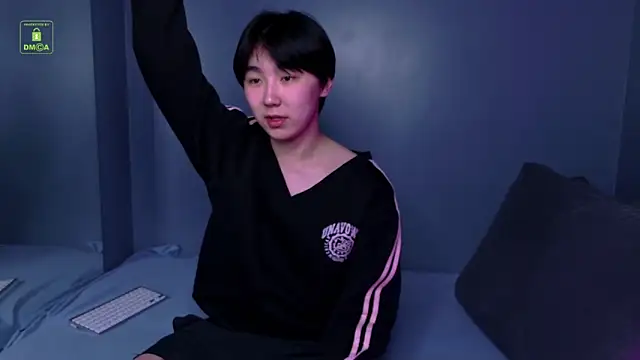 HeejinWang online show from 05/20/26, 04:29