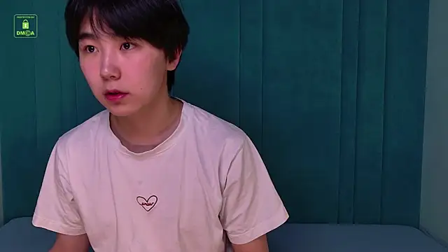 HeejinWang online show from 06/05/26, 05:47