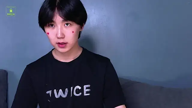 HeejinWang online show from 06/13/26, 03:21