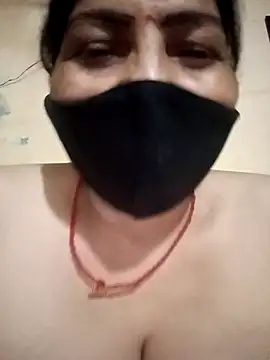 Snapshot of Love-890 chatting on 09/16/25, 05:47 Love-890 online show from 09/16/25, 05:47