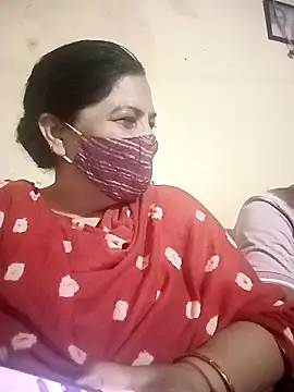 Snapshot of Love-890 chatting on 09/18/25, 07:27 Love-890 online show from 09/18/25, 07:27