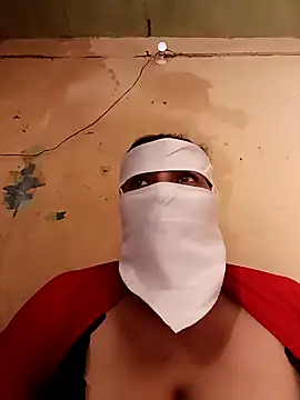 Snapshot of Love-890 chatting on 10/14/25, 03:40 Love-890 online show from 10/14/25, 03:40