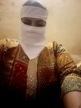 Snapshot of Love-890 chatting on 10/25/25, 11:51 Love-890 online show from 10/25/25, 11:51