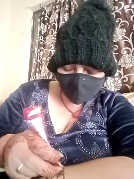 Love-890 online show from 11/27/25, 08:05