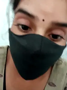 Aaisha-16 online show from 11/22/25, 02:43