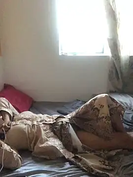 estradiolist online show from 11/08/25, 10:48